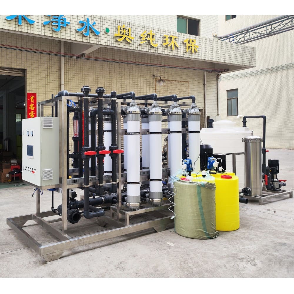 22t ultrafiltration water treatment system, full machine factory outdoor photo with dosing system