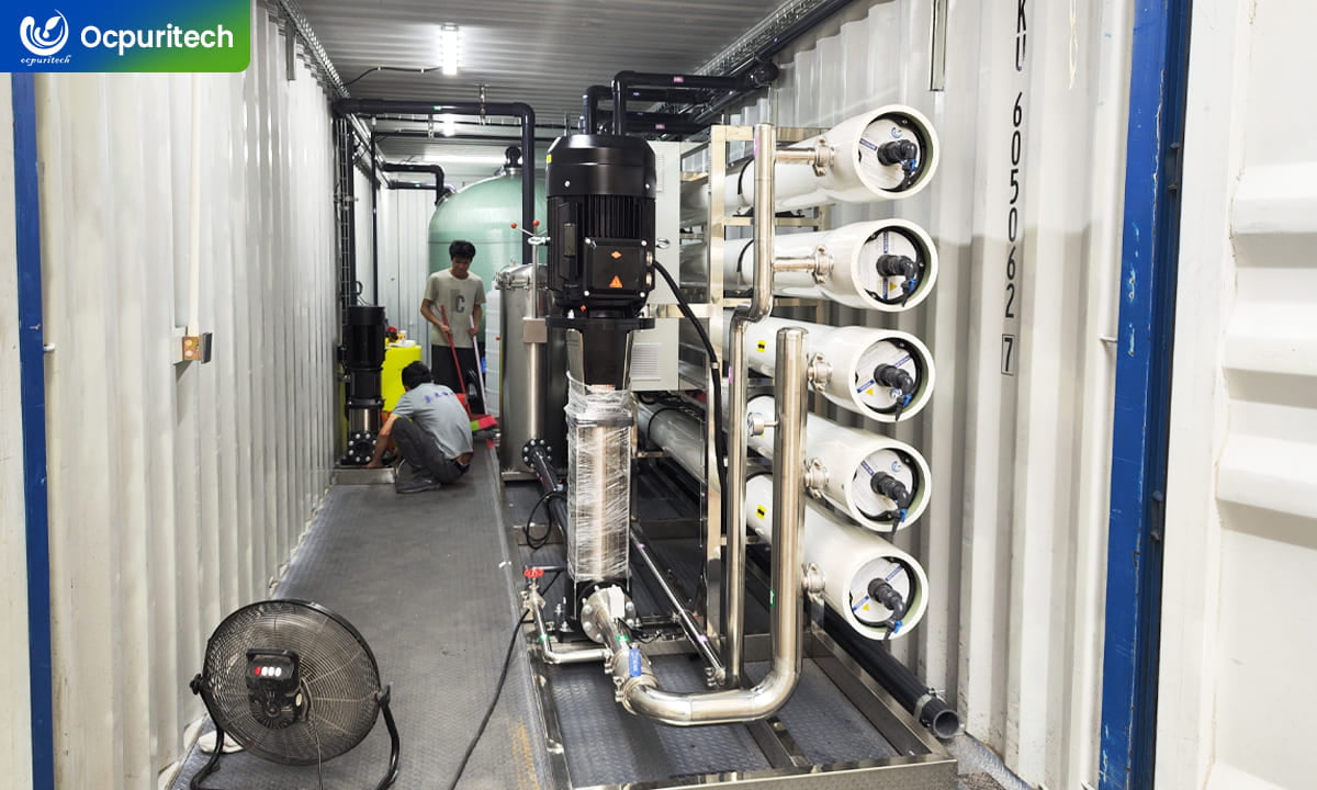 Containerized Reverse Osmosis System inside shipping container plant